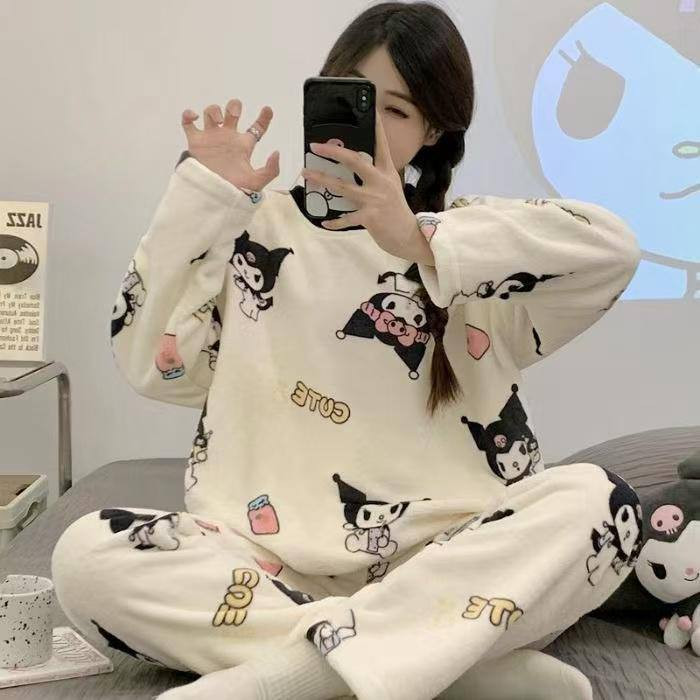 ست راحتی حوله ای بسیار نرم ولطف باتراکم پارچه بالا وارداتی